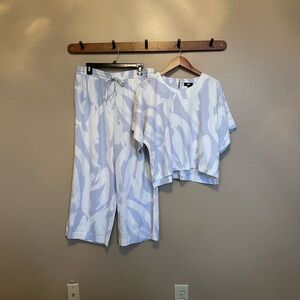 DKNY White and Blue Apparel